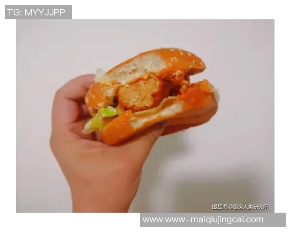 运动新闻白俄球队与荷兰球队激战正酣谁能在这场对决中笑到最后